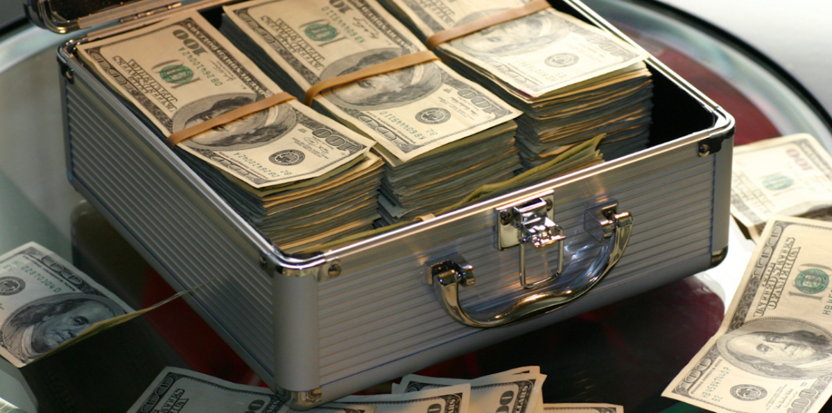 Cash box