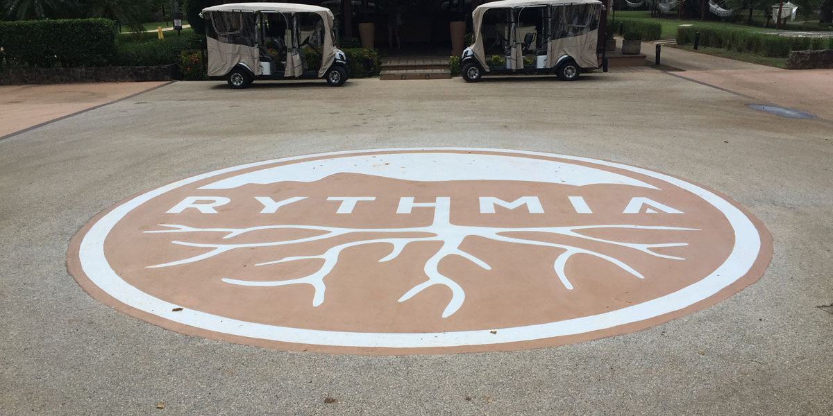 Rythmia entrance logo