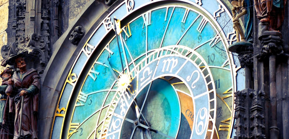 Trading hourse