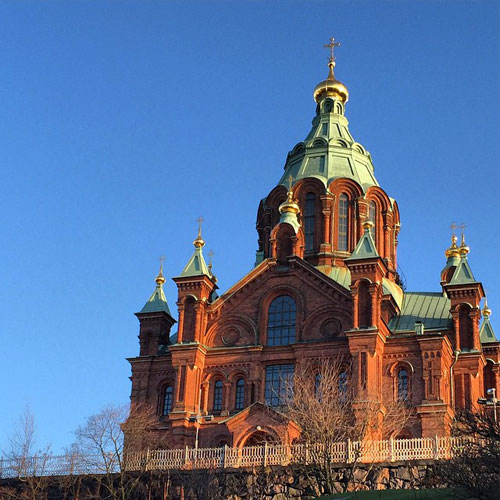 uspenski-outside
